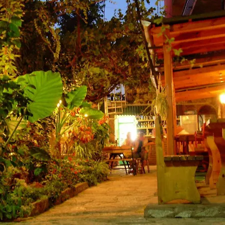 Hotel Familly Randevu 2*